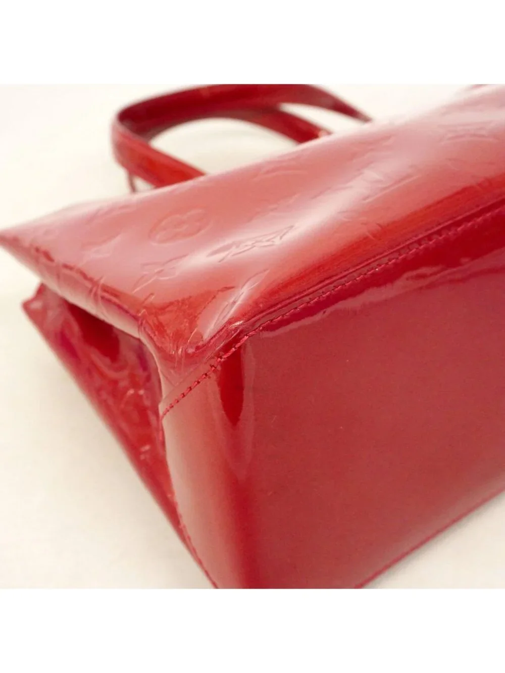 Louis Vuitton Tote Bag Vernis Wilshire PM Rouge Grenadine